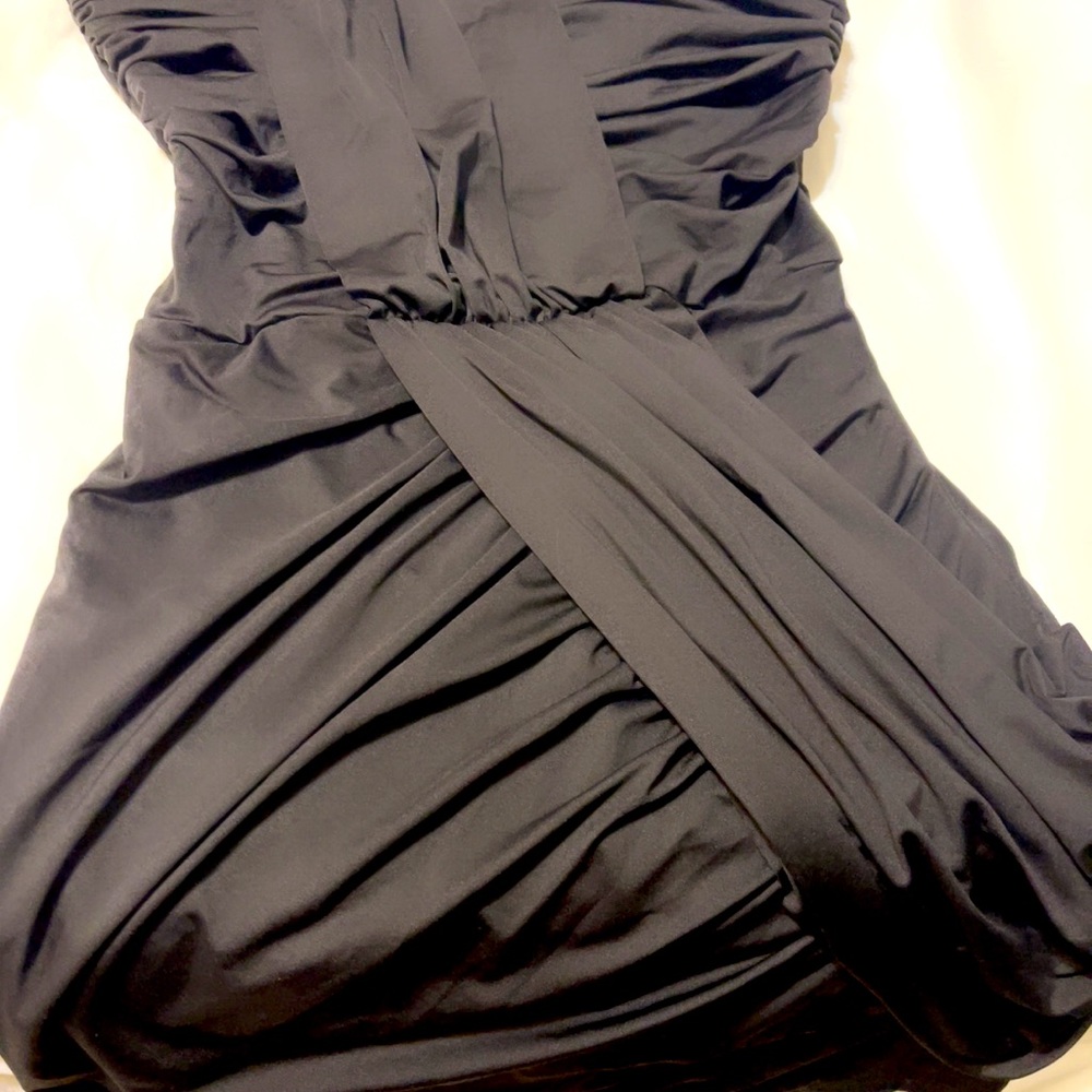 Short dress for any occasions.
